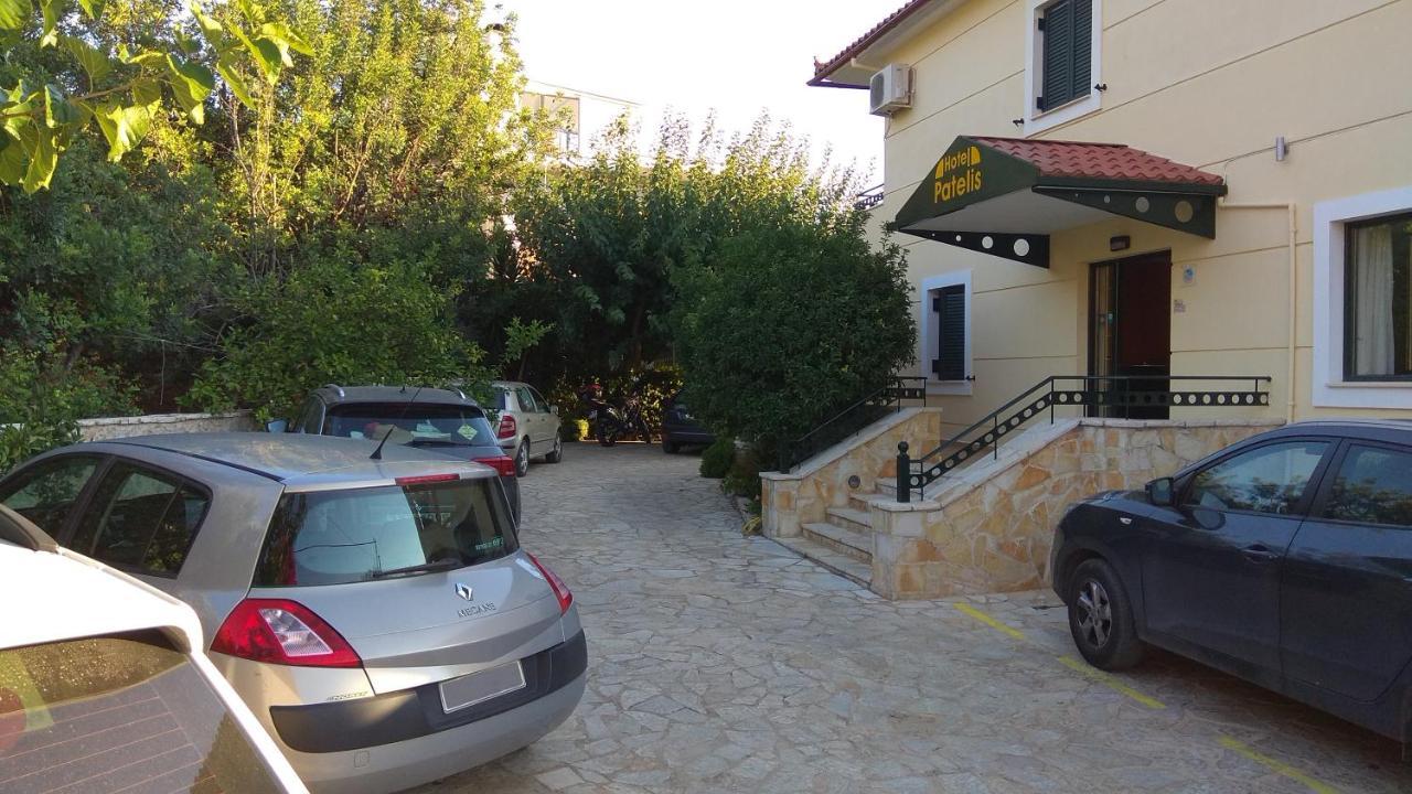 Hotel Patelis Poúlithra Eksteriør bilde